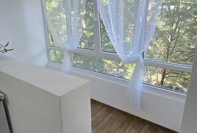 Apartament 2 camere decomandat, vis-a-vis Plaza Romania