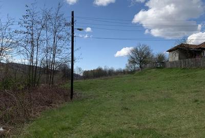 Teren de 1519 mp, în Central - 5