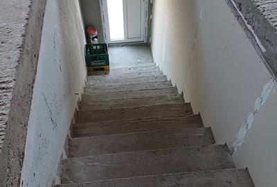 Spațiu comercial, de 280 mp, în Central - 1