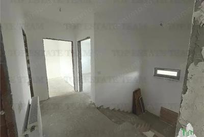 Casă cu 4 camere cu Teren 500 Mp în Ciorogârla - 12