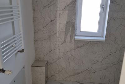 Casă cu 4 camere în Central - 4
