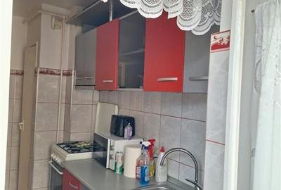 Apartament de 2 camere, mobilat si utilat, zona Astra - 4