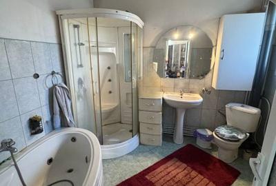 Casă cu 4 camere cu Teren 1400 Mp în Central - 16