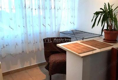 Garsonieră semidecomandată în Independenței