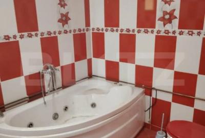 Casă cu 3 camere cu Piscina în Central - 11