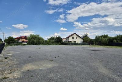 Teren de 2844 mp, în Ferme - 2