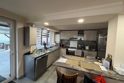 De vanzare casa cu etaj, 5 cam+895 mp curte, Campenesti, 195000 EUR! - 2