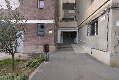 3 Camere Giulești, 60mp, Vedere Panoramică, Total de Renovat 3 Camere Giulești, 60mp, Vedere Panoramică, Total de Renovat - 30
