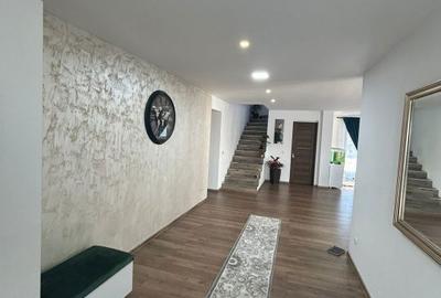 Casă cu 4 camere cu Teren 700 Mp în Mihai Viteazu - 14