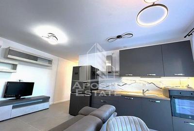 Apartament cu 3 camere decomandat, mobilat în Soarelui