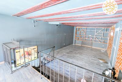 Spatiu comercial cu vitrina la strada in Centrul Istoric - 4