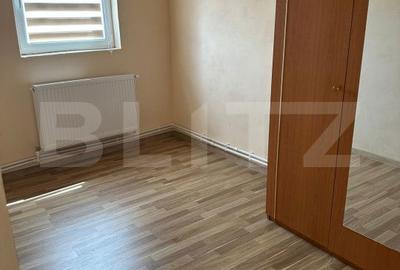 Casă cu 4 camere cu Teren 1480 Mp în Brădești - 14