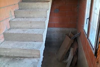 Casa de vanzare Cordun NT - 6