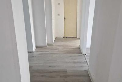 Apartament de vanzare, 4 camere Drobeta Turnu-Severin - 2