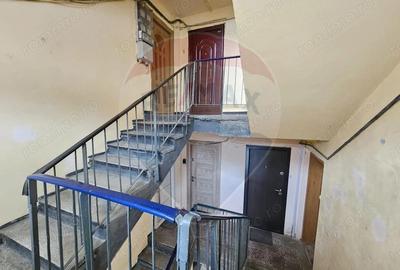Apartament cu 2 camere semidecomandat în Nădrag - 3