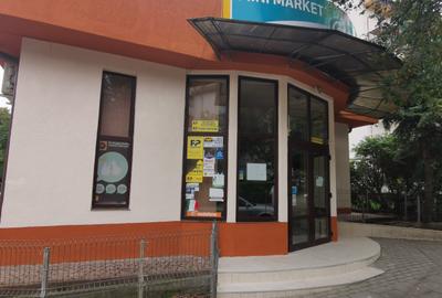 Spatiu comercial zona Scolii 8 Spatiu comercial zona Scolii 8 - 2