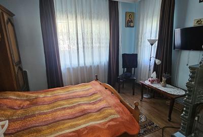 Casă cu 4 camere în Gârbovi - 2