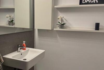 Apartament cu 3 camere în Central - 1