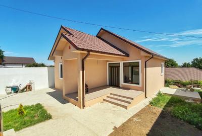 De vânzare casă în Năvodari - 2