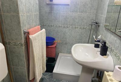 Apartament 2 camere , cartier Sud , renovat , et 3/4 , terme - 6