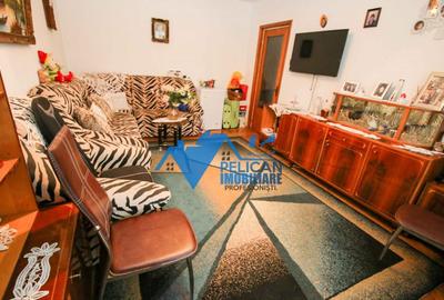 Sabinelor, apartament 2 camere, decomandat - 1