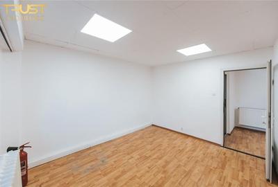 Spatiu birou/Cabinet |  3 camere | 74 MP  | Parcare - 2