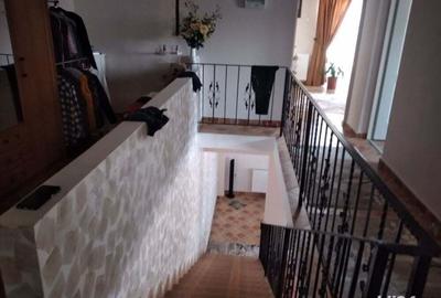 Casă cu 4 camere cu Teren 1453 Mp în Sculeni - 8