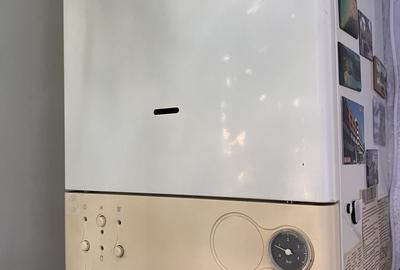 Apartament cu 3 camere decomandat în Exterior Vest