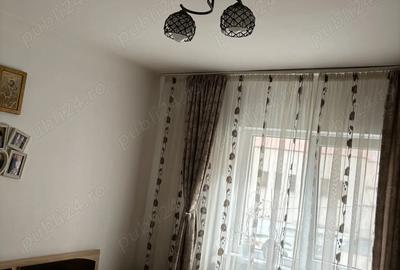Apartament de vanzare-Ec. Teodoroiu 3 camere, etaj 2, loc de parcare - 4