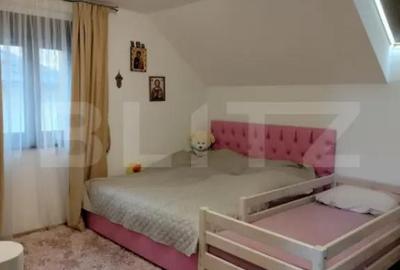 Casă cu 5 camere cu Teren 700 Mp în Ipotești - 18