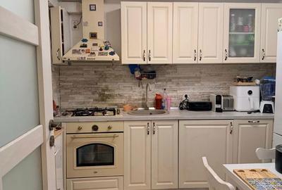 Apartament cu 4 camere decomandat în Obor - 1