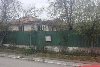Casă cu 3 camere cu Teren 306 Mp în Central - 2