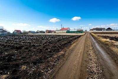 Teren Construcții intravilan de 991 mp, în Moara Carp - 6