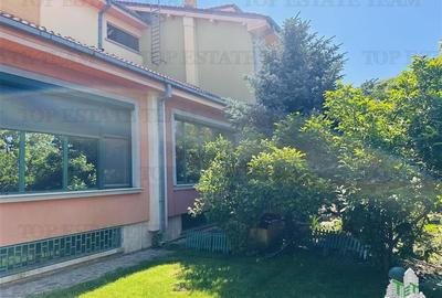 SUPER PROPIETATE, vila 709 mp construiti, teren 1213 mp, cu piscina si garaj, la - 2