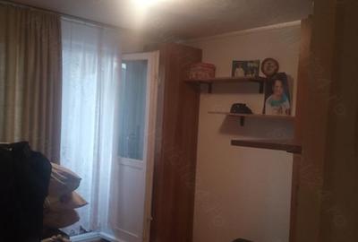 Apartament cu 2 camere semidecomandat în Titan