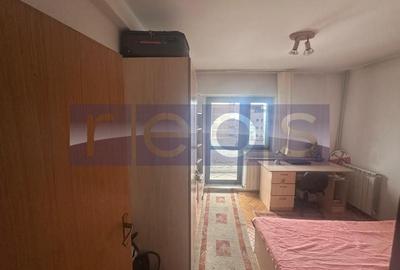 Apartament cu 3 camere decomandat, mobilat în Tineretului - 3