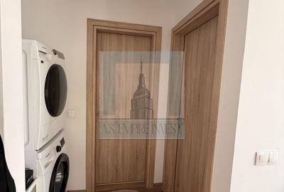 Apartament cu 2 camere semidecomandat, mobilat în Tractorul - 5