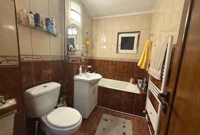 Apartament cu 2 camere semidecomandat, mobilat în Cetate - 3