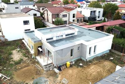 Casă / Vilă cu 5 camere de vânzare în zona Kamsas Constanta - 1