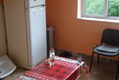 Inchiriez garsoniera (VANZARE) - 5