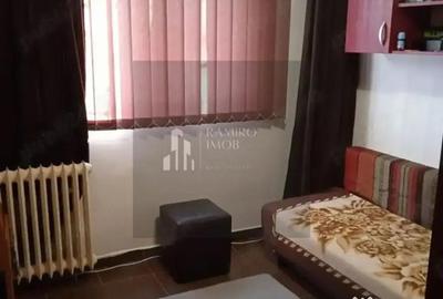 Apartament cu 3 camere semidecomandat în Central - 5