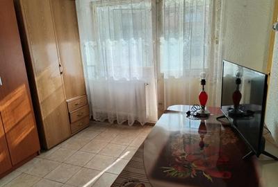 Inchiriez Garsoniera - 1