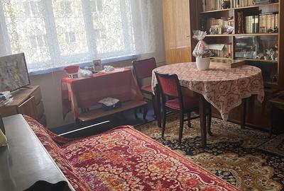 Pitesti, Exercitiu, langa liceul Ion Barbu - 5