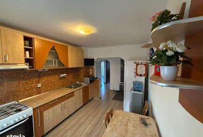 Apartament cu 3 camere în Decebal - 9