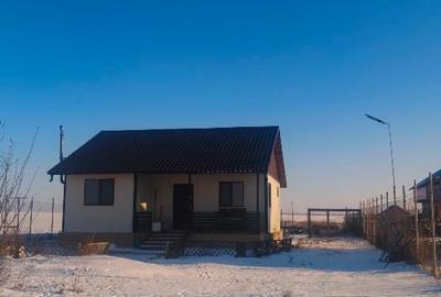 Casa și teren în Comuna Postavari - 6