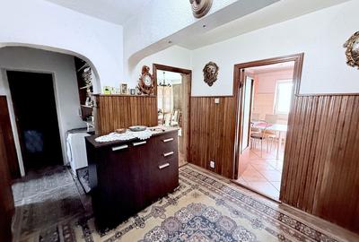 Apartament cu 3 camere decomandat în Independenței - 5