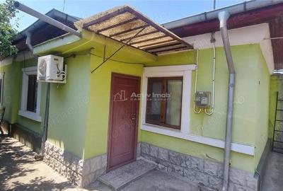 Casa si teren 600mp str Libertatii Alexandria Casa si teren 600mp str Libertatii Alexandria - 1