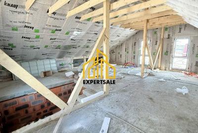 Casă cu 4 camere cu Teren 240 Mp în Prelungirea Ghencea - 4