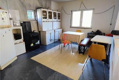 Casă cu 5 camere cu Teren 1155 Mp în Corbeanca - 1