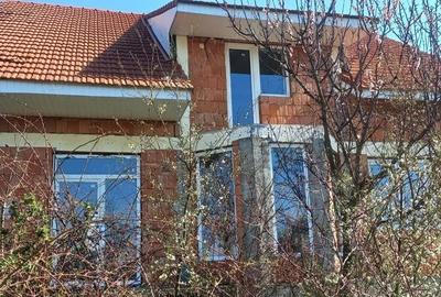 Casă cu 5 camere în Viile Satu Mare - 1